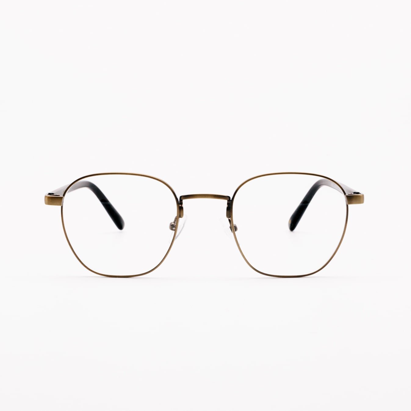 Mamy Eyewear Quality & trendy eyewear in Kenya for men and women