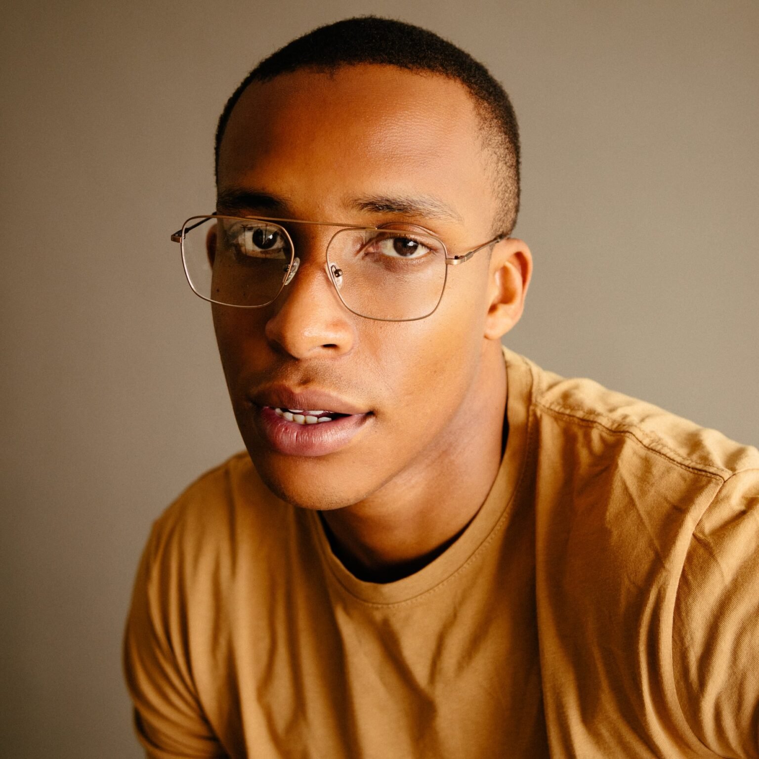 Mamy Eyewear Quality & trendy eyewear in Kenya for men and women